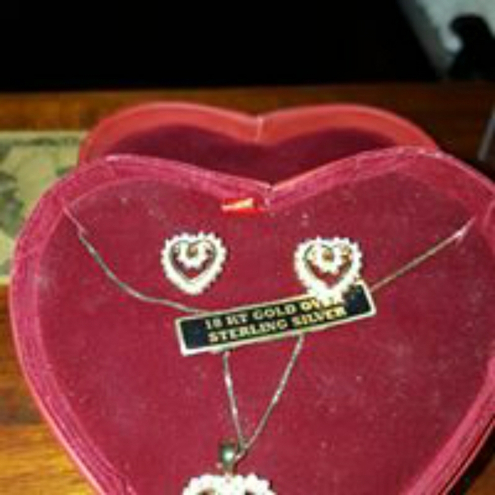Crystal Heart Necklace & Earrings Set